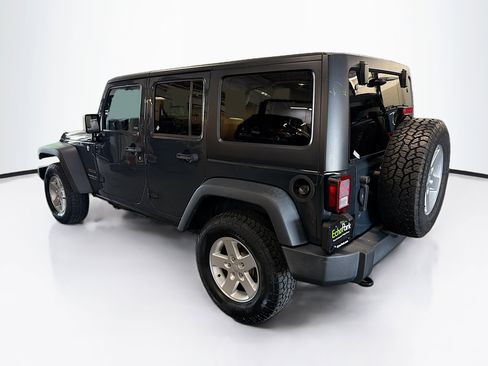 Used 2017 Jeep Wrangler Unlimited Sport w/ Quick Order Package 24S AWD/4WD image 5