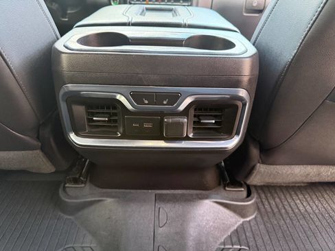 Used 2020 GMC Sierra 2500 AT4 w/ AT4 Premium Package image 34