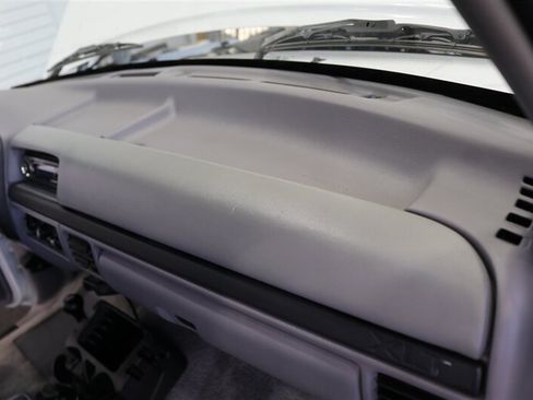 Used 1996 Ford F250 4x4 Regular Cab image 81