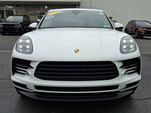 Used 2020 Porsche Macan AWD/4WD image 2