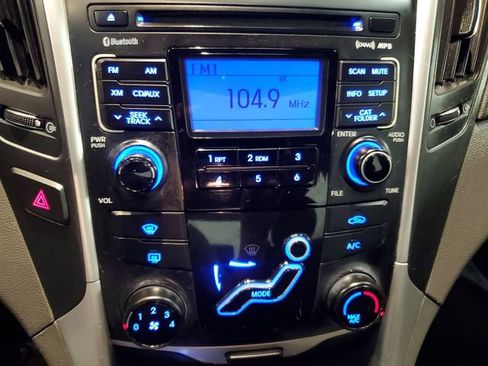 Used 2011 Hyundai Sonata GLS image 19