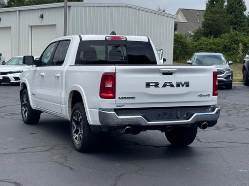 Used 2025 RAM 1500 Laramie AWD/4WD image 16