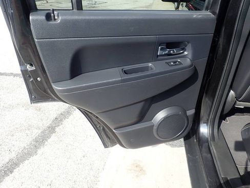 Used 2012 Jeep Liberty Sport AWD/4WD image 13