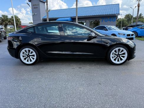 Used 2023 Tesla Model 3 Standard Range RWD image 4