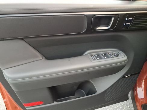 Used 2024 Hyundai Santa Fe Calligraphy AWD/4WD image 16