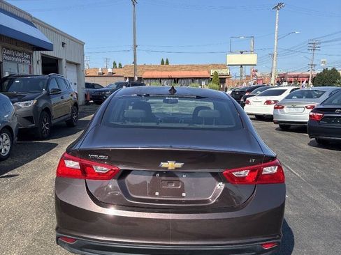 Used 2016 Chevrolet Malibu LT FWD image 5