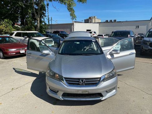 Used 2013 Honda Accord EX image 30