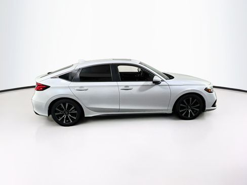 Used 2022 Honda Civic EX-L image 4