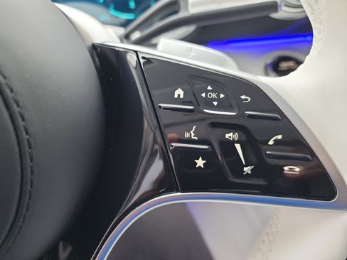 New 2026 Mercedes-Benz Maybach SL 680 image 18
