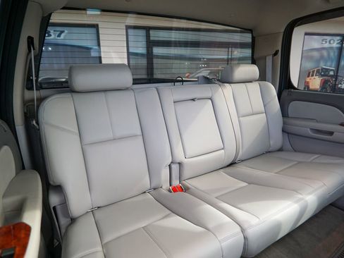 Used 2013 Chevrolet Silverado 2500 LTZ w/ LTZ Plus Package image 33