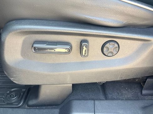 Used 2025 Honda Odyssey Elite image 14