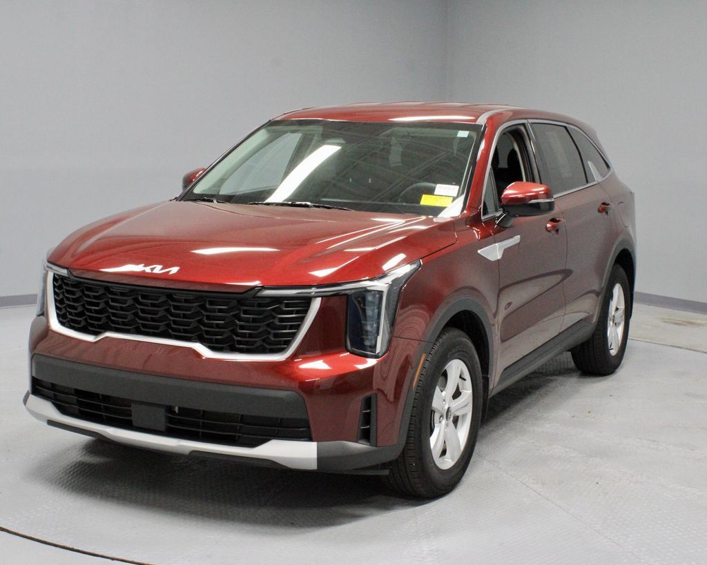 Used 2024 Kia Sorento LX FWD image 6