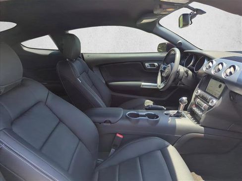 Used 2018 Ford Mustang GT w/ Equipment Group 301A RWD image 21