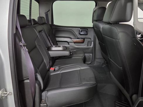 Used 2017 GMC Sierra 1500 SLT AWD/4WD image 32