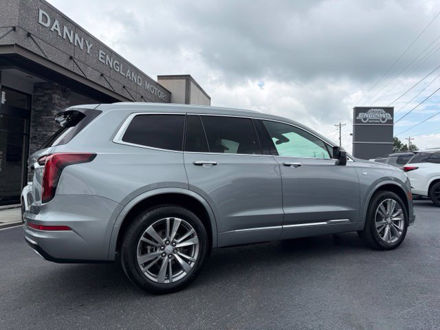 Used 2024 Cadillac XT6 Premium Luxury w/ LPO, Floor Liner Package AWD/4WD image 3