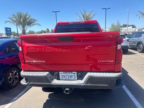 Used 2021 Chevrolet Silverado 1500 Custom Trail Boss AWD/4WD image 3