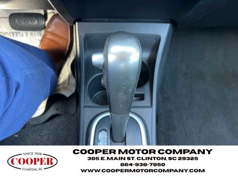 Used 2011 Nissan Versa 1.8 S w/ Plus Pkg image 10