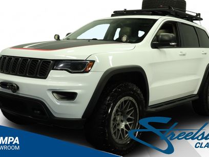 Used 2014 Jeep Grand Cherokee Limited w/ Luxury Group II