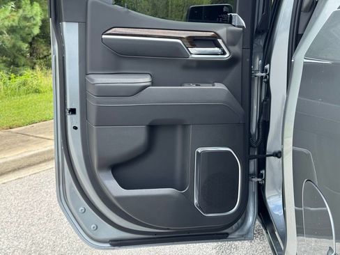 New 2026 GMC Sierra 1500 Elevation w/ Preferred Package image 19