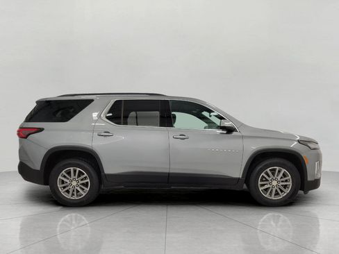 Used 2023 Chevrolet Traverse LT image 12