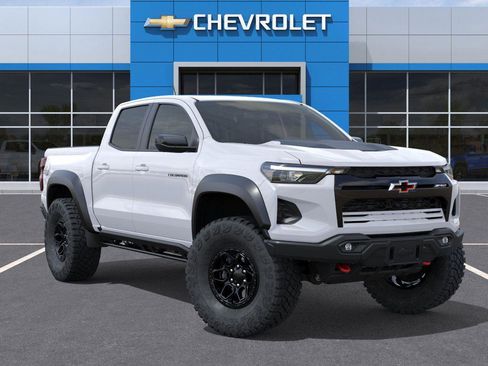New 2026 Chevrolet Colorado ZR2 w/ ZR2 Bison Edition AWD/4WD image 7