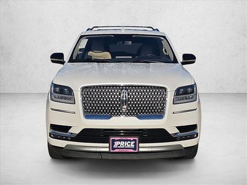 Used 2019 Lincoln Navigator Reserve w/ Cargo Package image 2