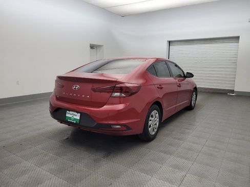 Used 2020 Hyundai Elantra SE w/ Cargo Package (C1) FWD image 9