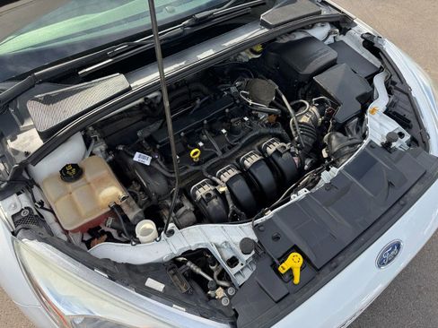 Used 2016 Ford Focus SE FWD image 23