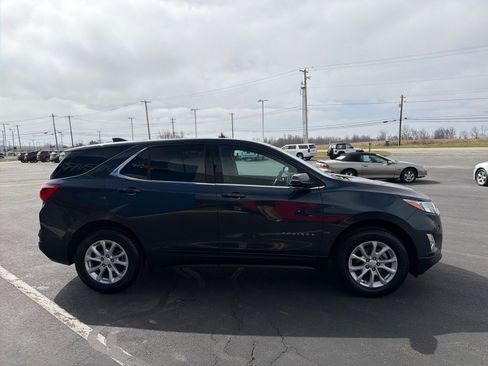 Used 2018 Chevrolet Equinox LT image 4