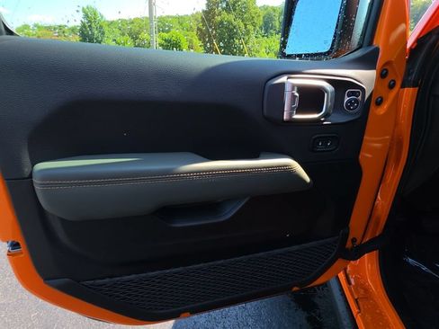 New 2026 Jeep Gladiator Mojave AWD/4WD image 24