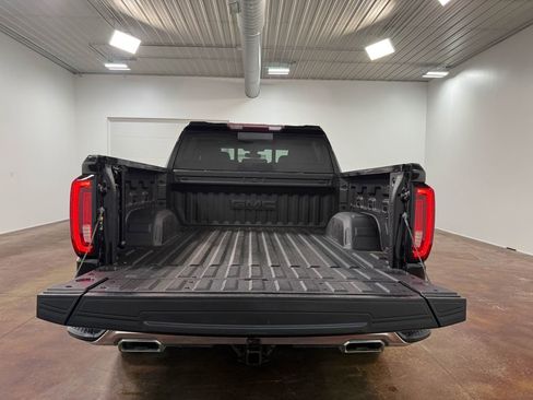 Used 2020 GMC Sierra 1500 SLT image 24