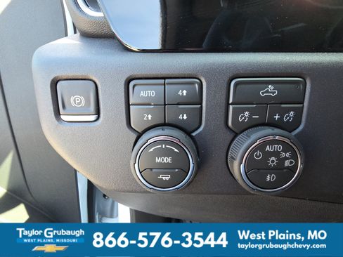 New 2026 Chevrolet Silverado 1500 LT Trail Boss w/ Convenience Package II AWD/4WD image 21