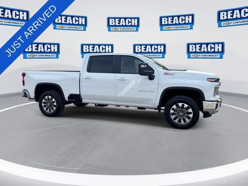 New 2026 Chevrolet Silverado 2500 LT w/ Safety Package AWD/4WD image 9