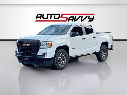 Used 2022 GMC Canyon AT4 w/ Trailering Package image 3