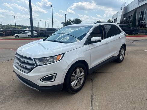 Used 2017 Ford Edge SEL w/ Equipment Group 201A FWD image 3