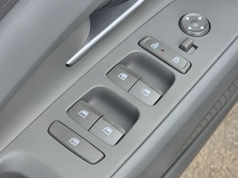 New 2026 Hyundai Elantra SE image 21