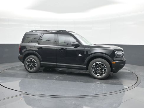 New 2025 Ford Bronco Sport Outer Banks image 11