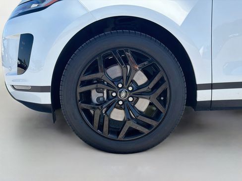 Used 2023 Land Rover Range Rover Evoque S AWD/4WD image 42