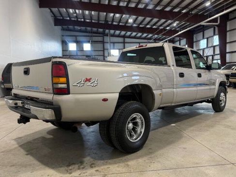 Used 2005 GMC Sierra 3500 SLT w/ Heavy-Duty Power Package image 8