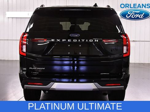 Used 2025 Ford Expedition Platinum w/ Platinum Ultimate Package AWD/4WD image 6