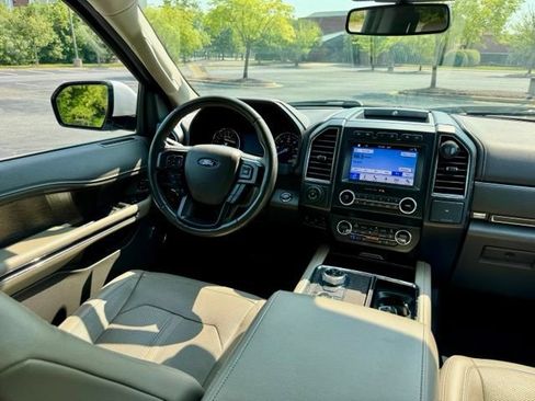 Used 2019 Ford Expedition Max Limited w/ Equipment Group 302A AWD/4WD image 19