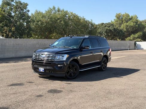 Used 2021 Ford Expedition XLT AWD/4WD image 9