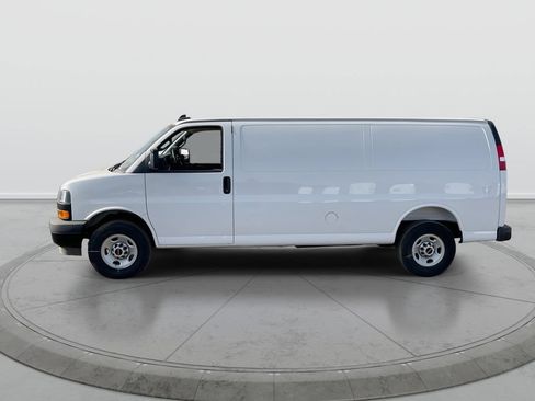 New 2025 GMC Savana 2500 Extended w/ Driver Convenience Package RWD image 5