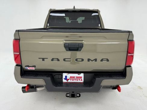 New 2026 Toyota Tacoma TRD Off-Road AWD/4WD image 39