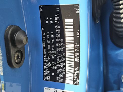 Used 2026 Toyota Corolla Cross XLE FWD image 26