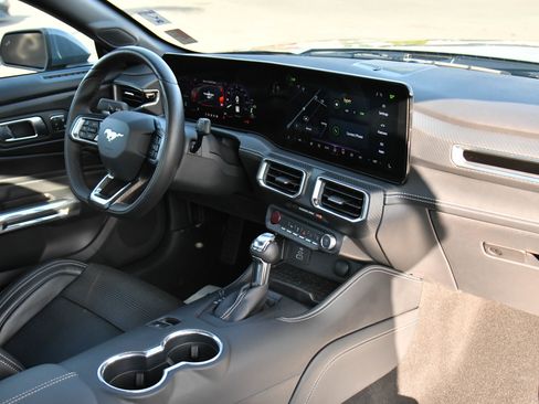 Used 2024 Ford Mustang GT Premium image 42