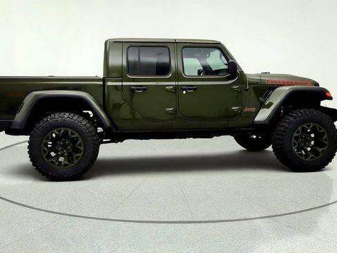 Used 2022 Jeep Gladiator Mojave w/ LED Lighting Group AWD/4WD image 4