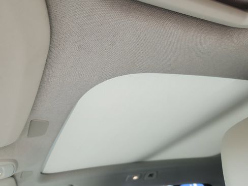 Certified 2023 Volvo XC40 B5 Plus w/ Driver Assist Package image 10