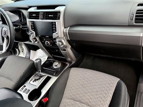 Certified 2022 Toyota 4Runner SR5 image 15