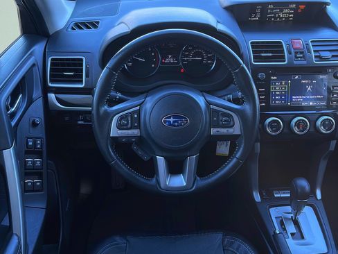 Used 2018 Subaru Forester 2.5i Limited AWD/4WD image 9